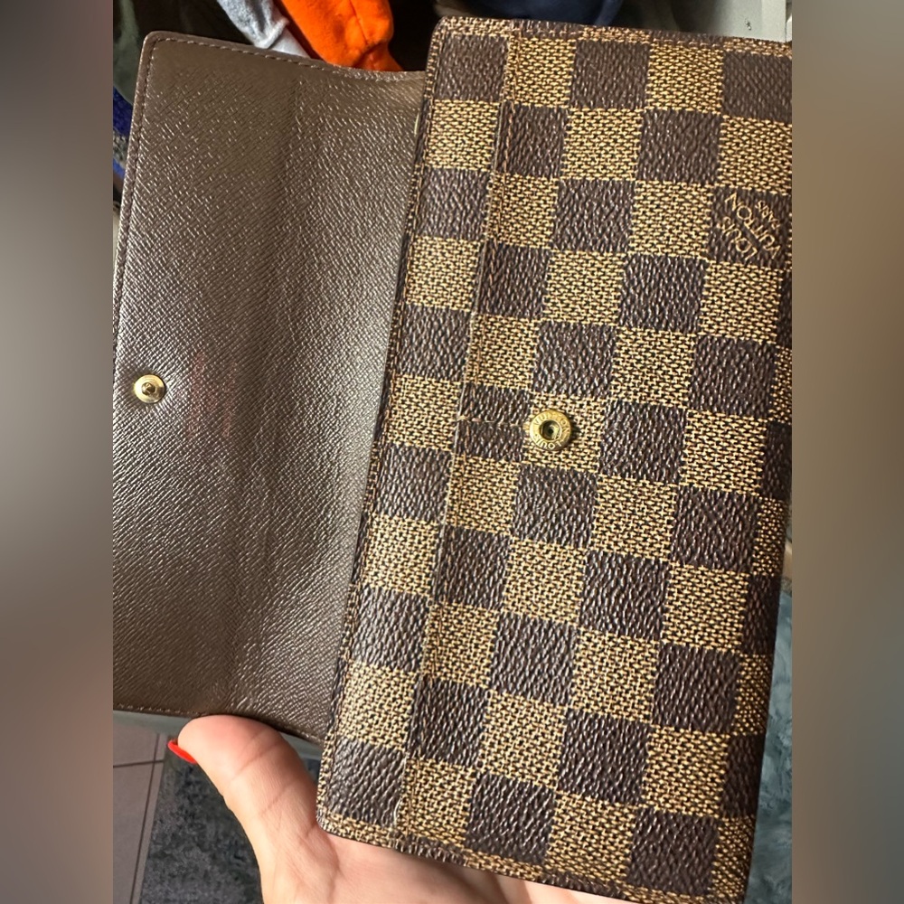 Gently used Louis Vuitton wallet